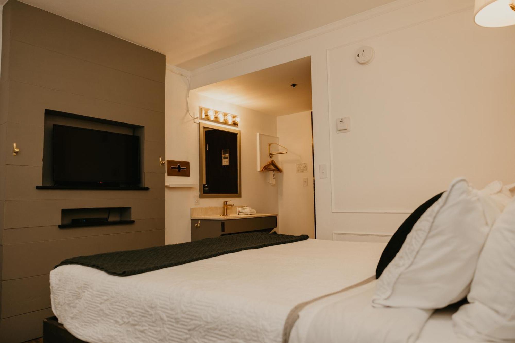 The Brooks Hotel Restaurant And Lounge Wallace Zewnętrze zdjęcie