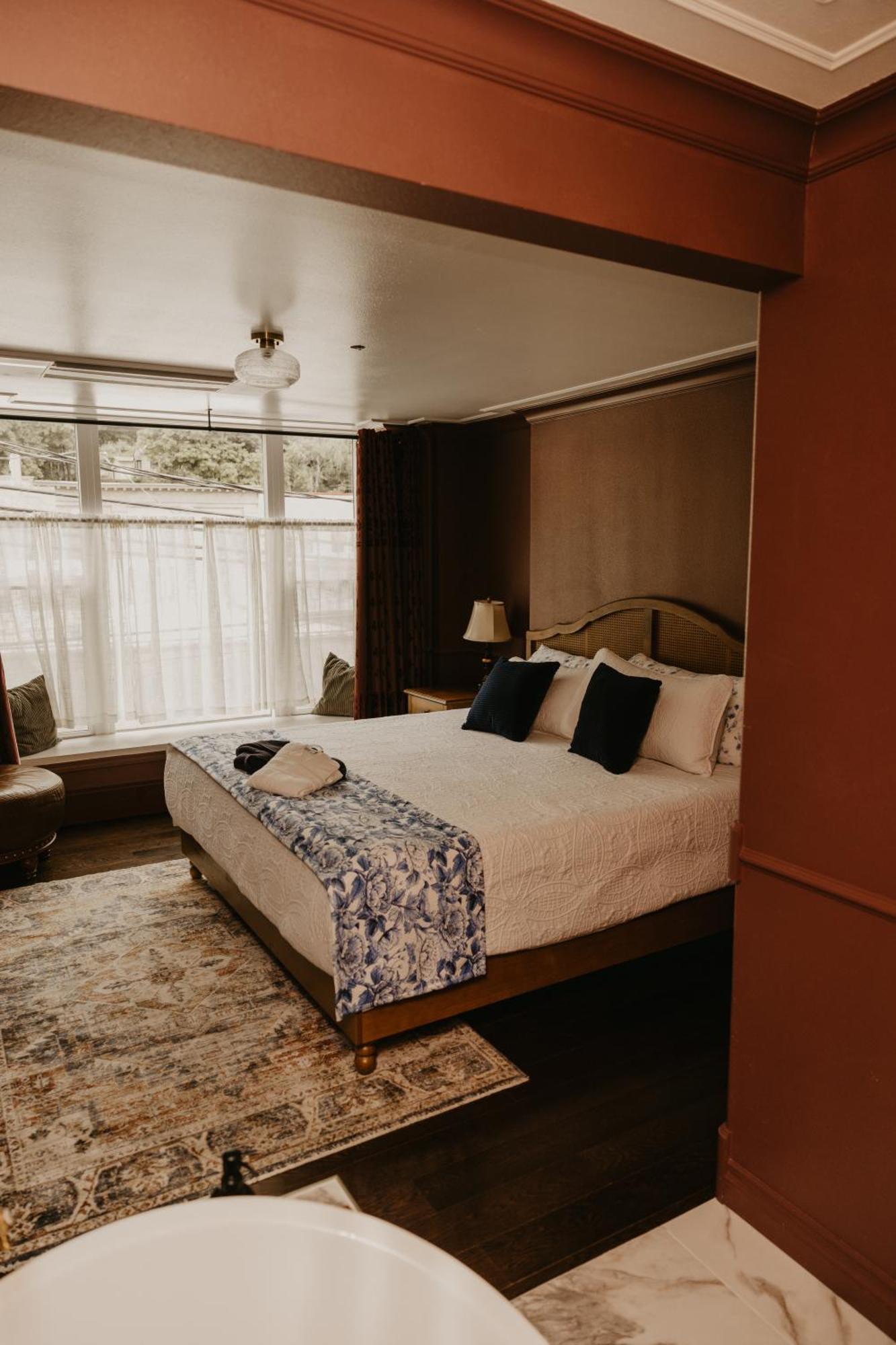 The Brooks Hotel Restaurant And Lounge Wallace Zewnętrze zdjęcie